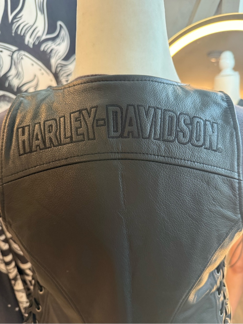 Harley-Davidson Black and White Leather Jacket Label Detail and gloves size sm - Picture 7 of 11